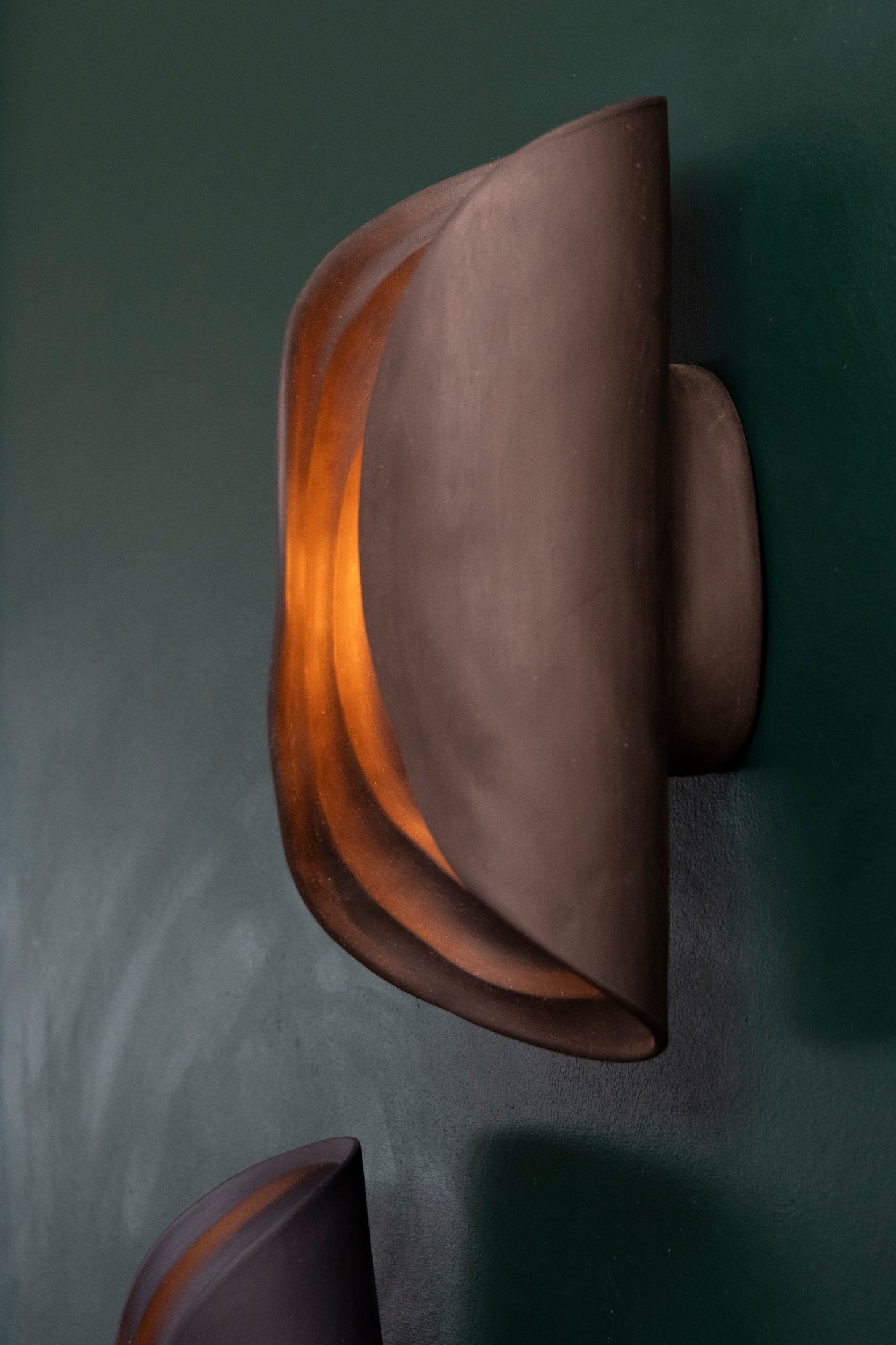 'Alme - Sombra Series' Wall Light